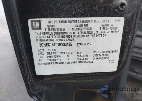 2001 Chevrolet Suburban 1500 Lt z USA, uszkodzony, nr VIN 3GNEC16T91G233125